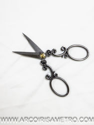 Nadel - Vintage scissors