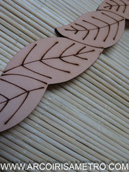 LEAF LEATHER SHAWL PIN