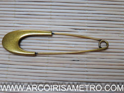 OLD GOLD SHAWL SAFETY PIN 